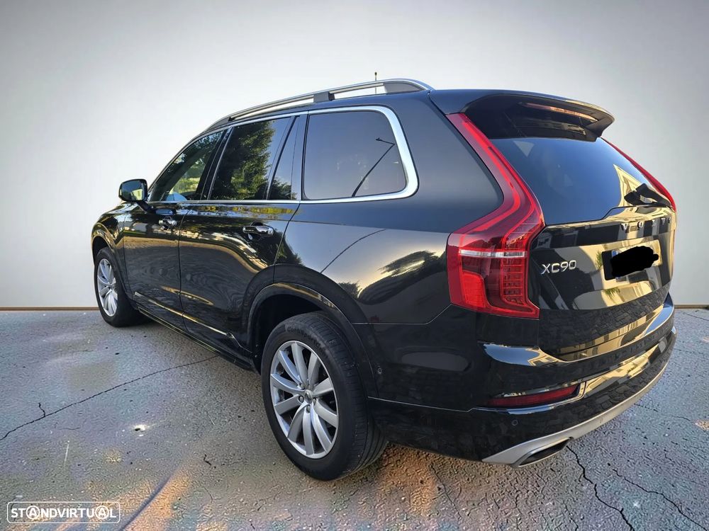 Volvo XC 90 2.0 D4 Momentum - 4