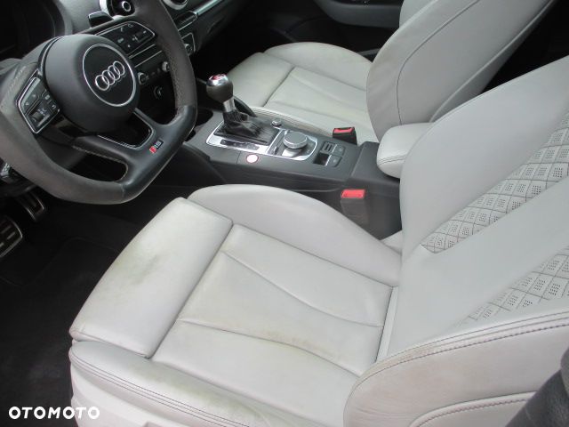 Audi RS3 Sportback S tronic - 9