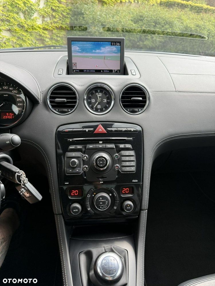 Peugeot RCZ 2.0 HDi - 26