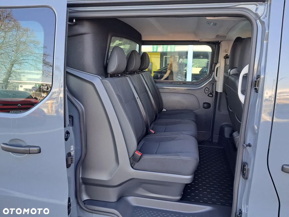 Renault Trafic L2H1 2.0 dCi 150KM brygadowy - 7