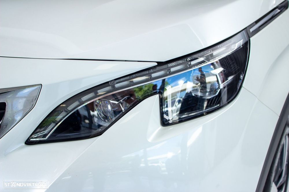 Peugeot 3008 1.2 PureTech Allure EAT8 - 35