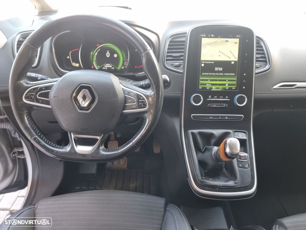 Renault Grand Scénic - 10