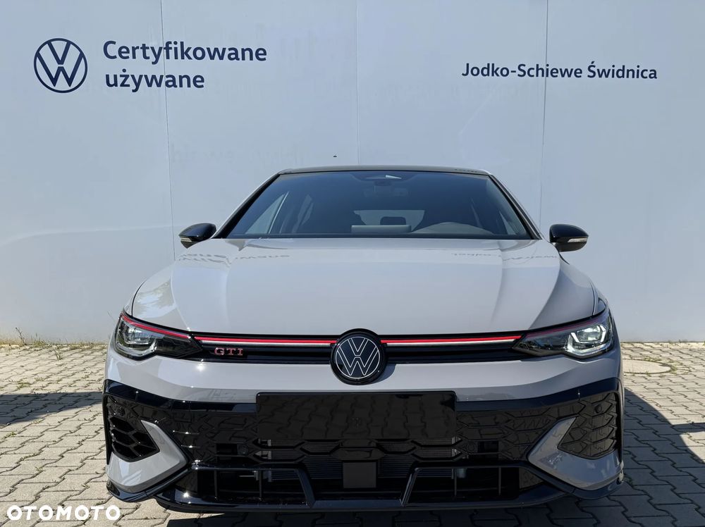 Volkswagen Golf 2.0 TSI GTI Edition 50 DSG - 1