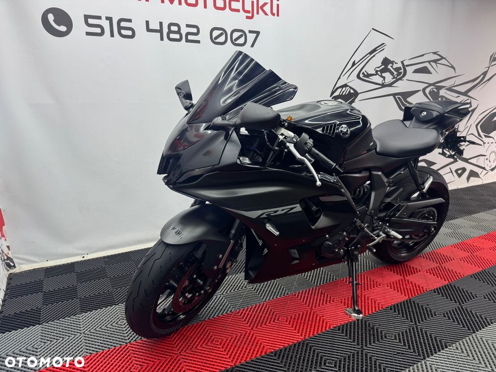 Yamaha R7 - 7