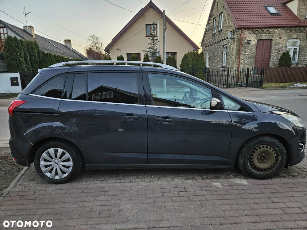 Ford Grand C-MAX - 1