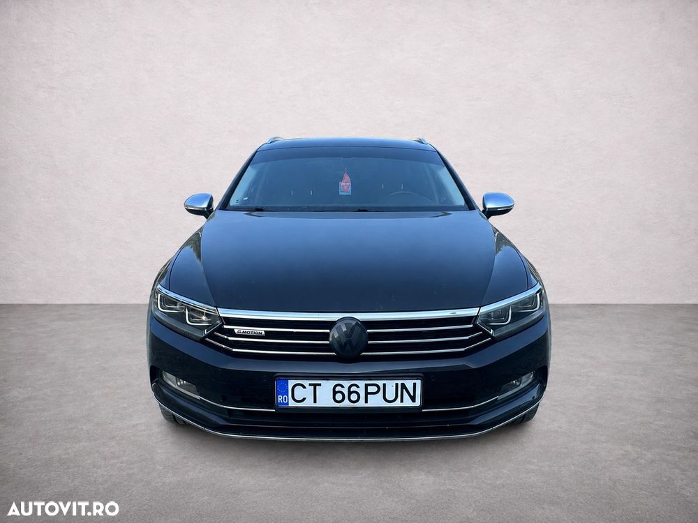 Volkswagen Passat - 19