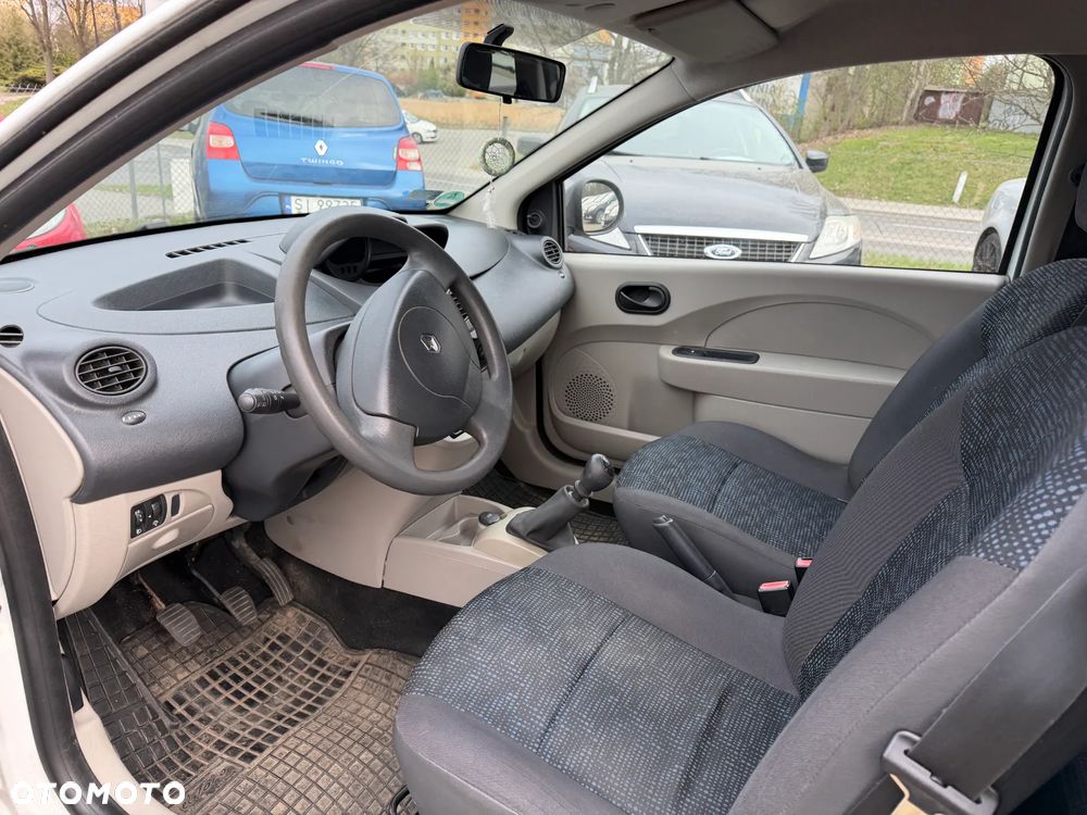 Renault Twingo 1.2 Authentique - 4