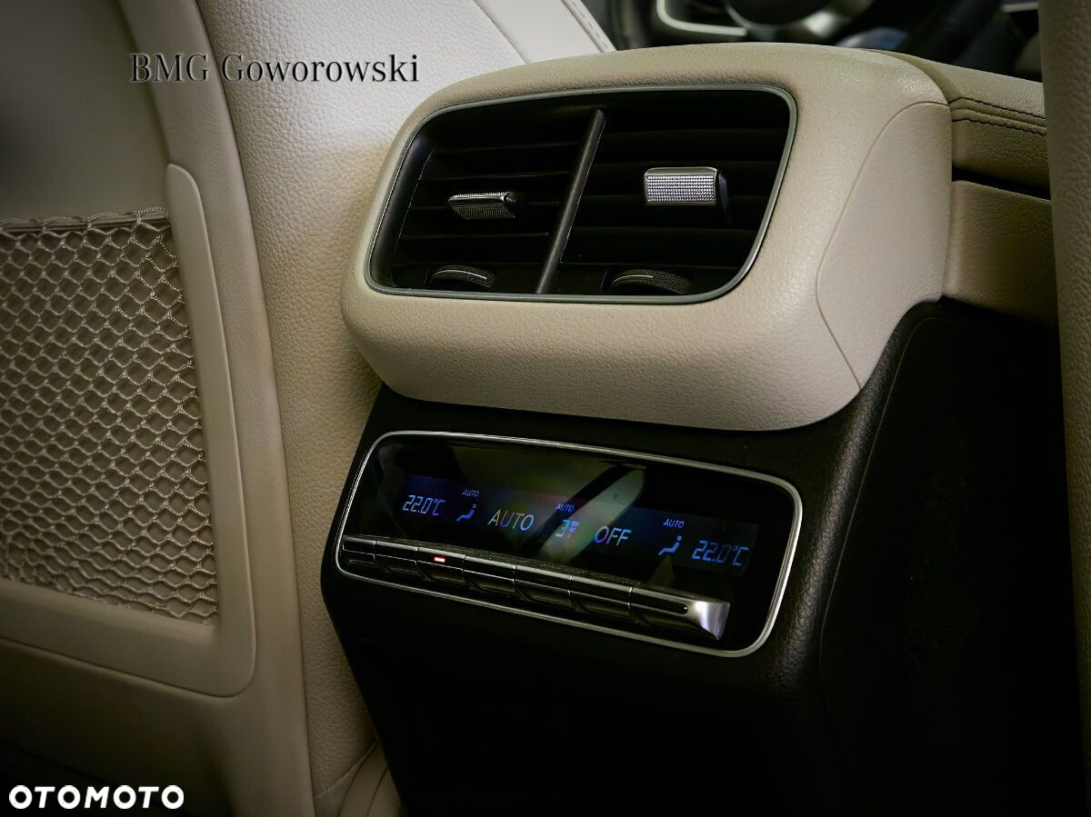 Mercedes-Benz GLS - 10