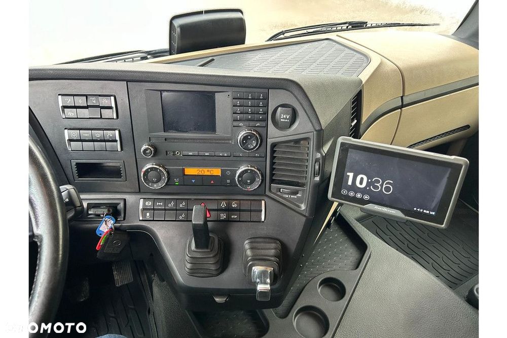 Mercedes-Benz ACTROS 2551 6X2 EURO6 - 16