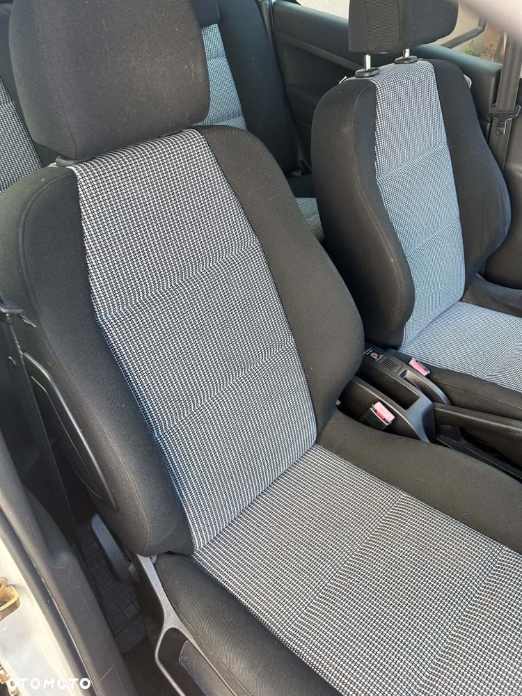 Peugeot 307 - 6