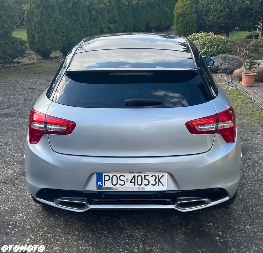 Citroën DS5 Hybrid4 EGS6 Business - 11