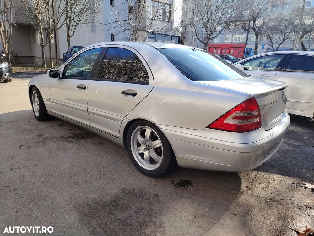Mercedes-Benz C 200 CDI Elegance - 6