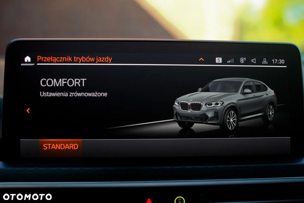 BMW X4 xDrive20i - 18