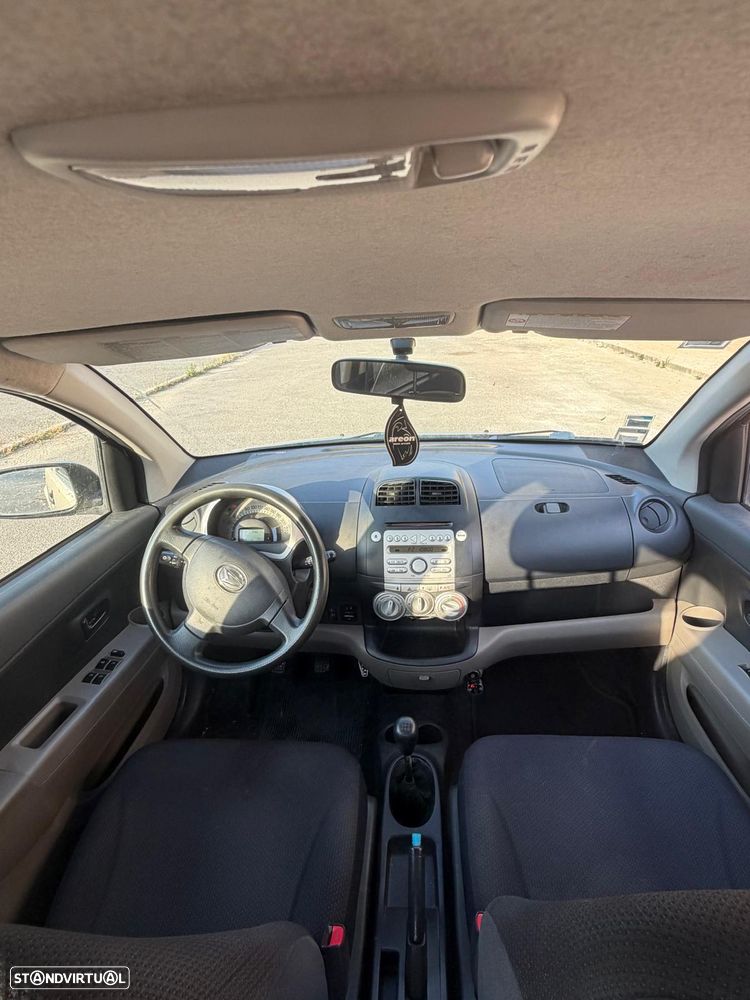 Daihatsu Sirion 1.0 - 20