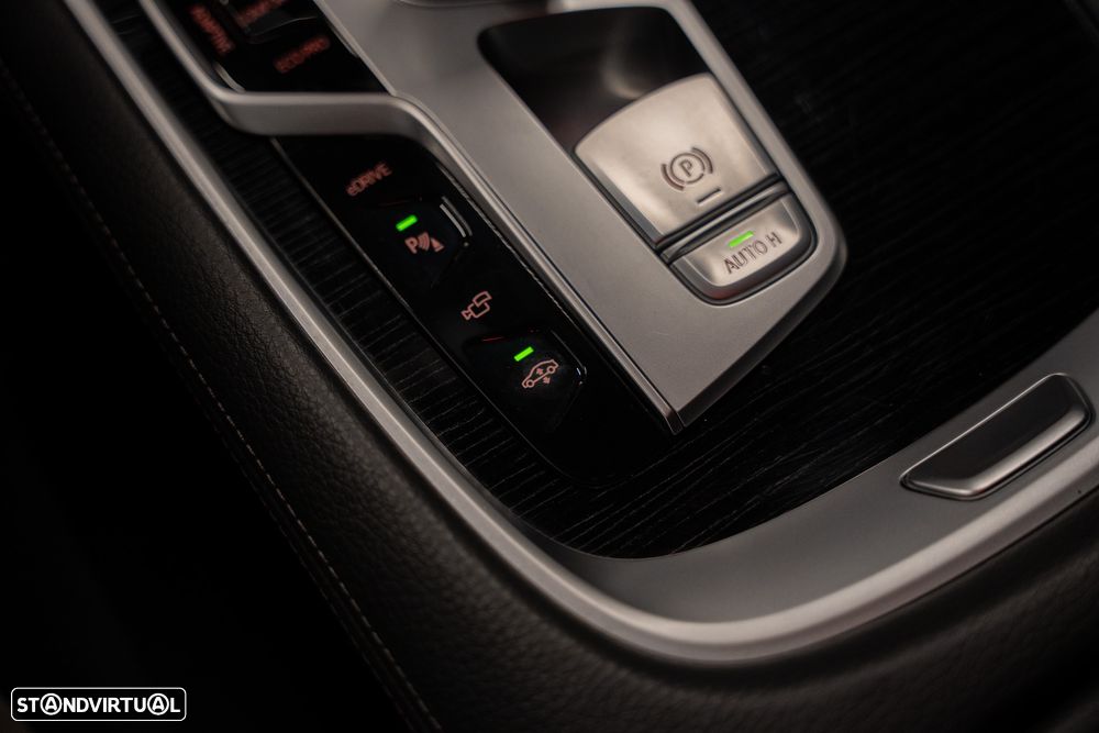 BMW 740 e iPerformance Pack M - 22