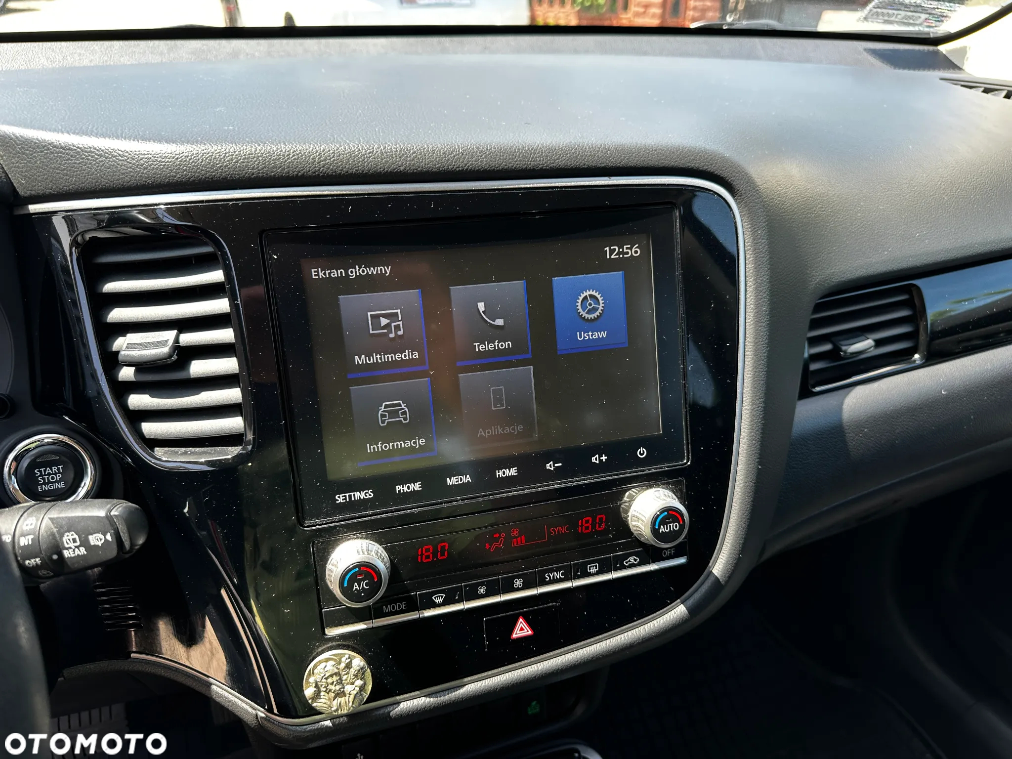Mitsubishi Outlander - 14