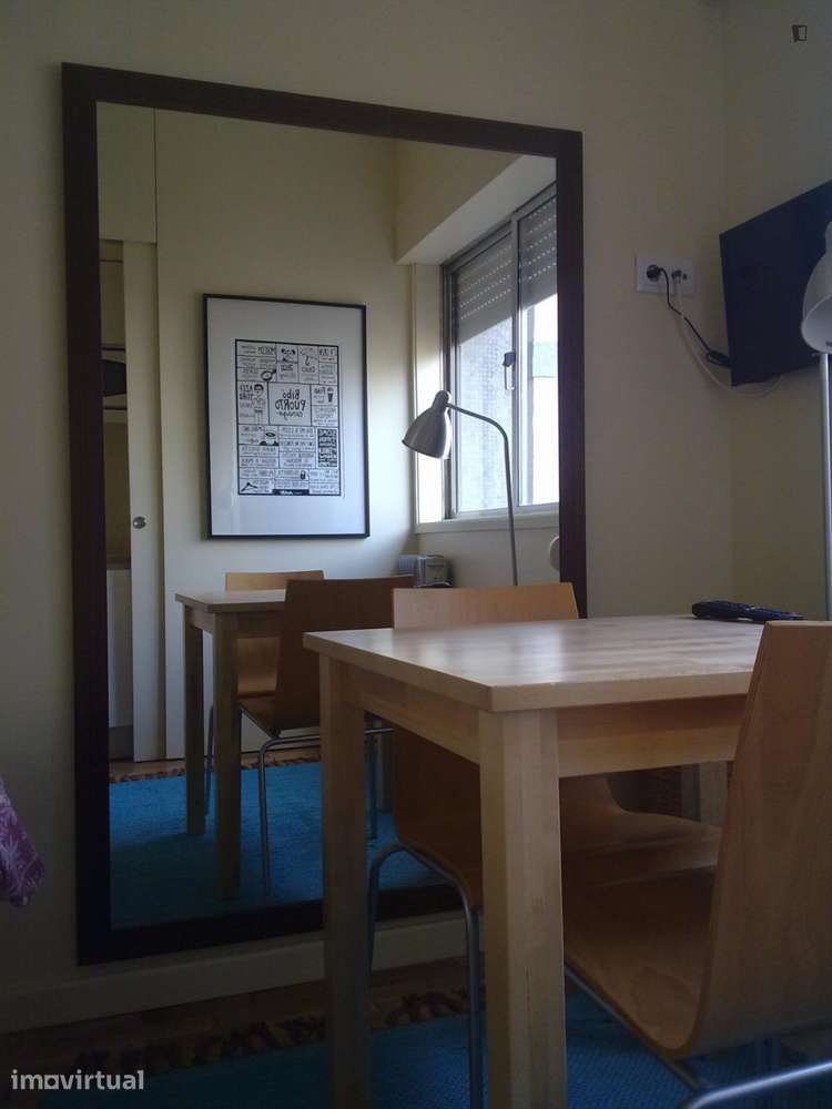 Estúdio - localizado em Santo Ildefonso Porto - Grande imagem: 5/14
