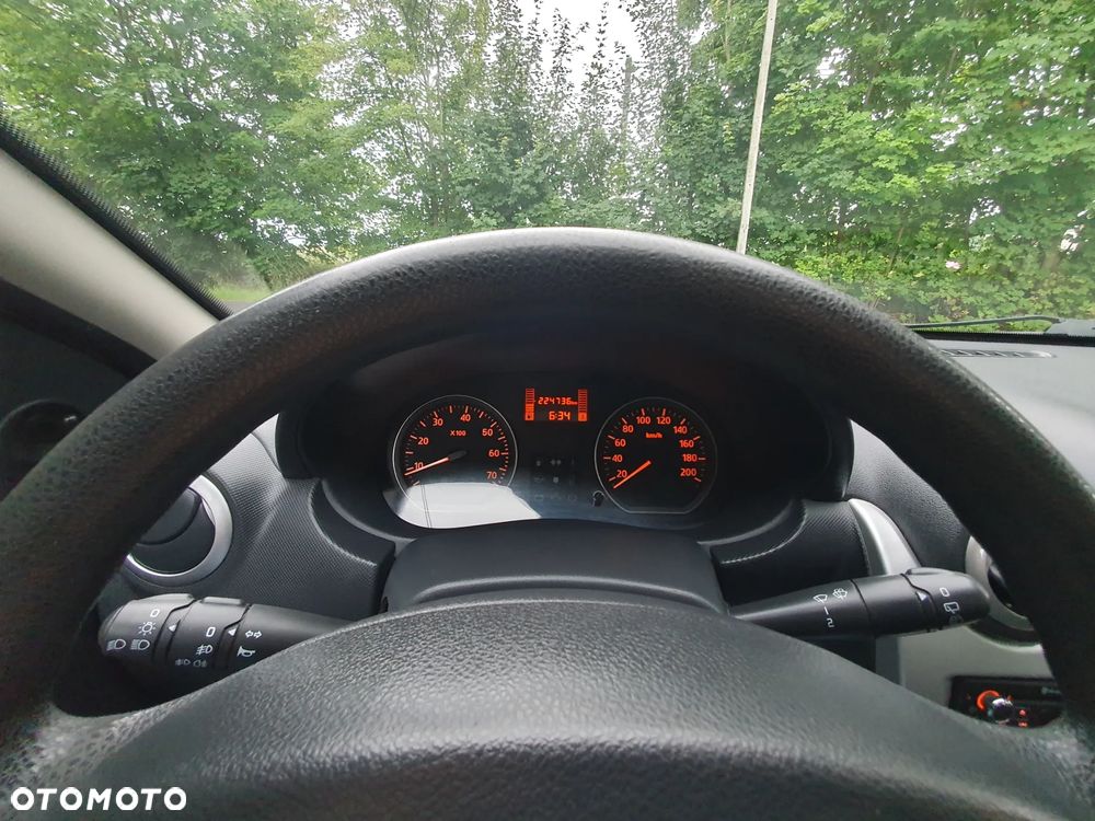 Dacia Sandero 1.5 dCi Stepway II - 14