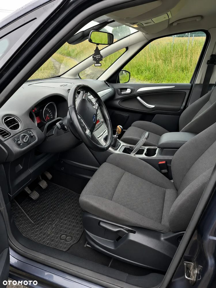 Ford S-Max - 7