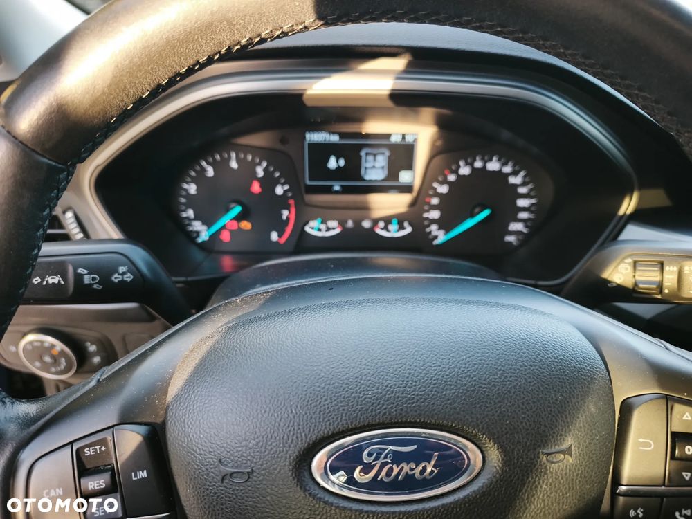 Ford Focus - 13