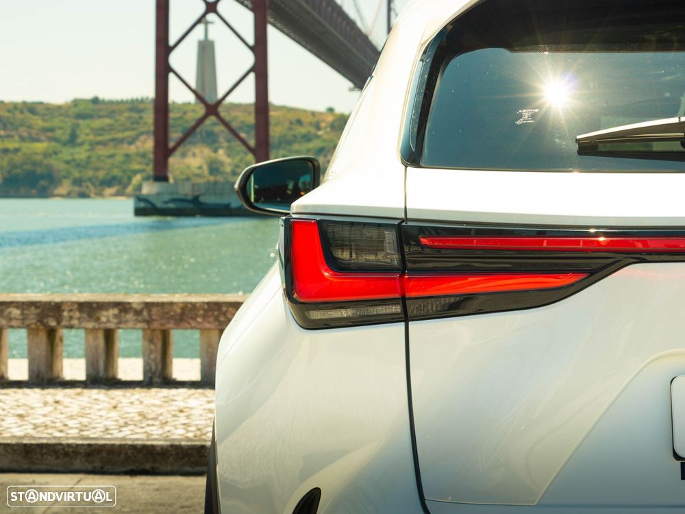 Lexus NX 450h+ Executive - 24