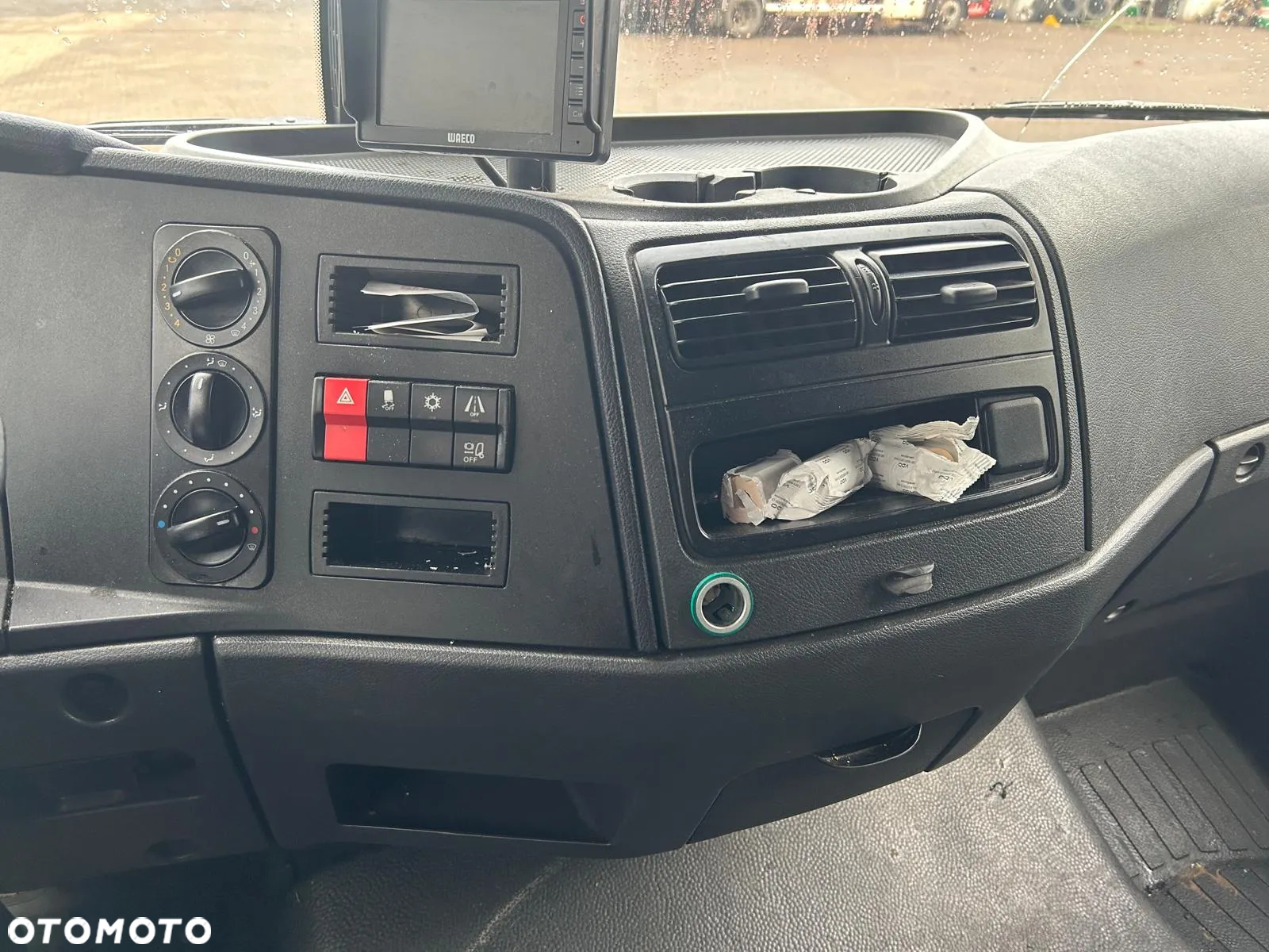 Mercedes-Benz Atego 1221 // 2016r // Supra 1150 Mt - 6