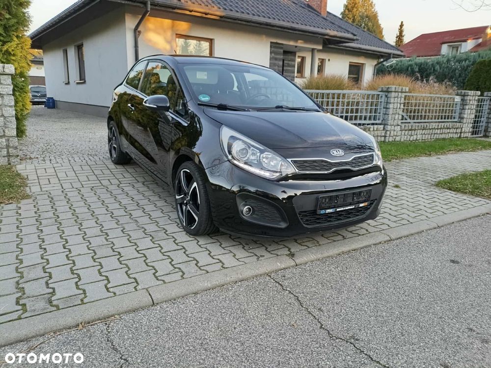 Kia Rio 1.4 Dream Team Edition - 1