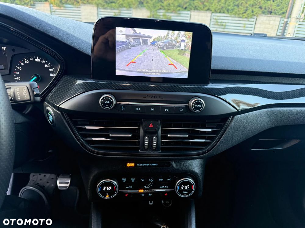 Ford Focus - 20