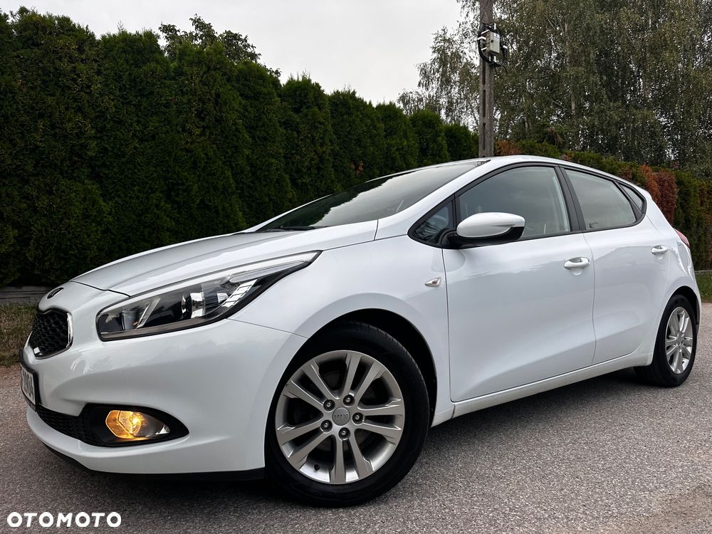 Kia Ceed 1.4 CVVT Dream Team Edition - 7