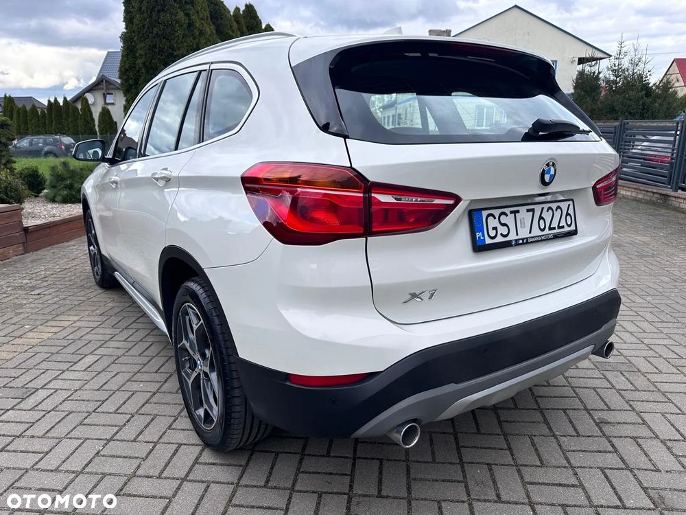 BMW X1 sDrive18d - 4