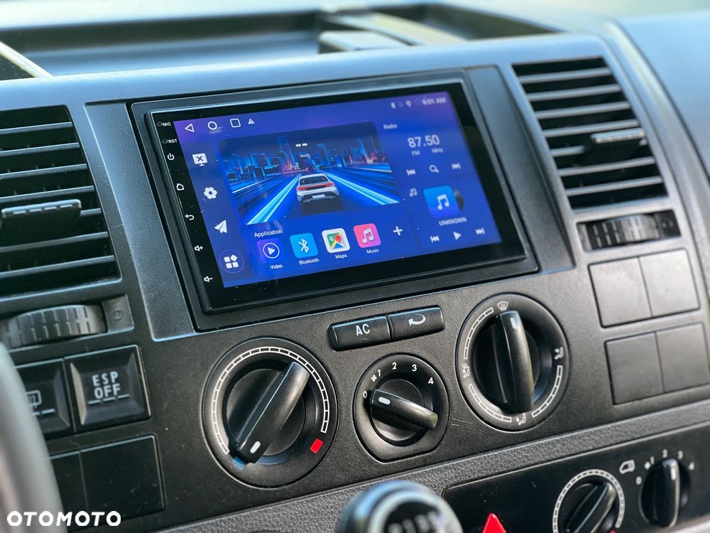 Volkswagen Transporter - 10
