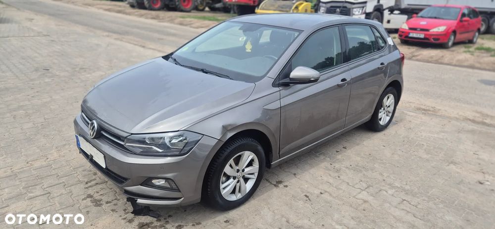 Volkswagen Polo - 1