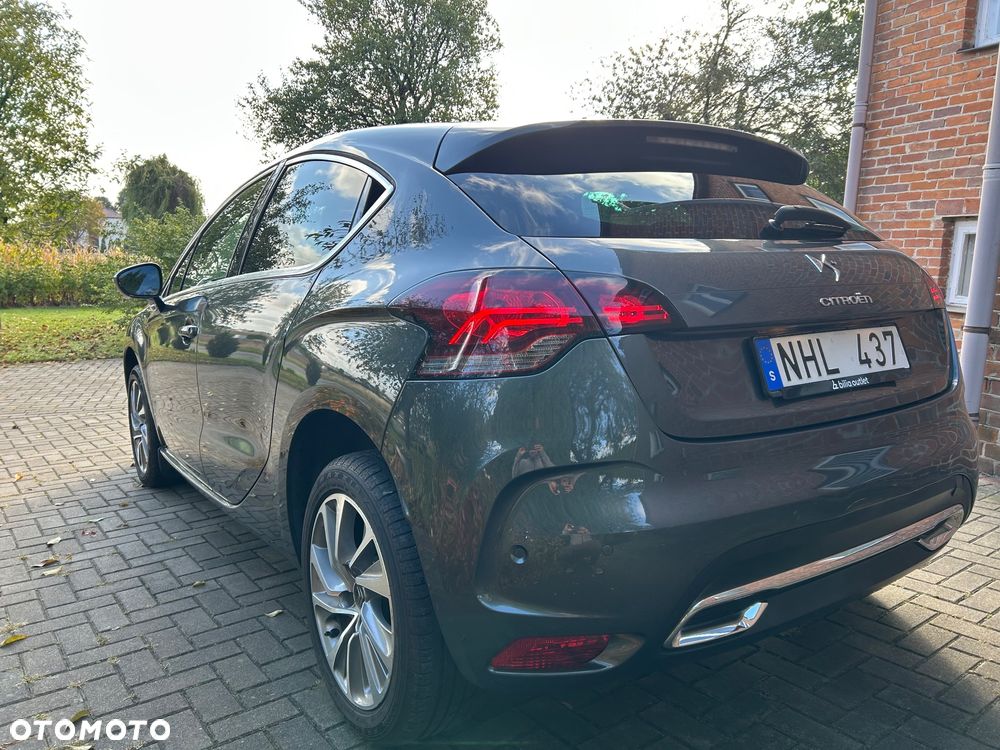 Citroën DS4 e-HDi 115 Urban Show - 7