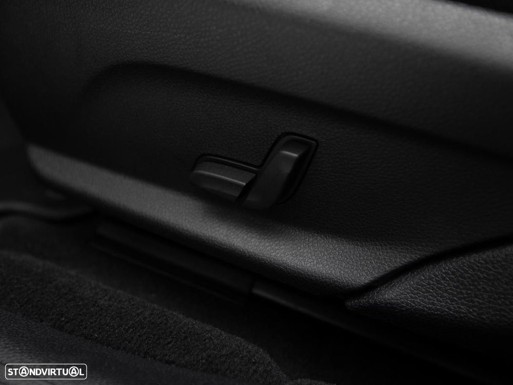 Mercedes-Benz E 300 de 4Matic 9G-TRONIC Avantgarde - 19