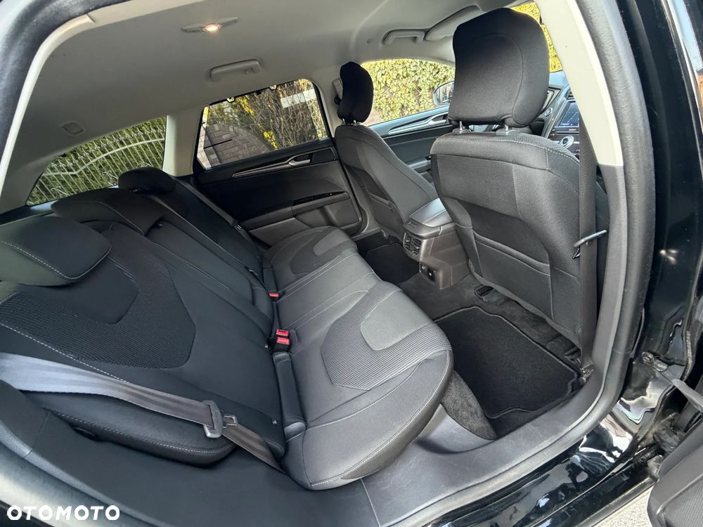 Ford Mondeo SW 2.0 EcoBlue Titanium - 34