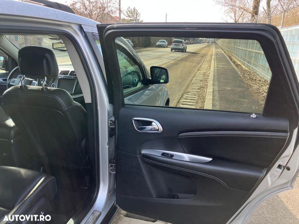 Fiat Freemont 2.0 Mjet AT AWD - 29