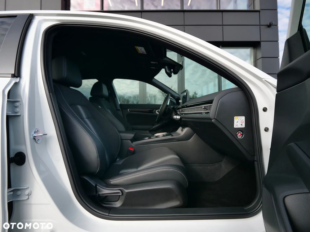 Honda Civic 2.0 i-MMD Sport CVT - 16