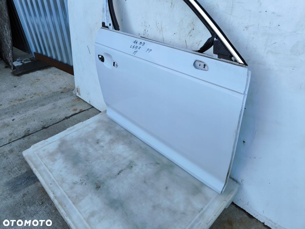 DRZWI PRAWY PRZÓD AUDI A4 B9 LS9R SEDAN/ AVANT / KOMBI - 9