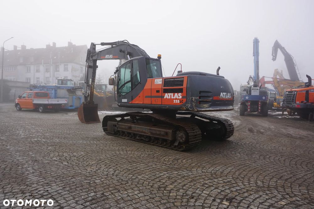 Atlas TC 225 LC - 4