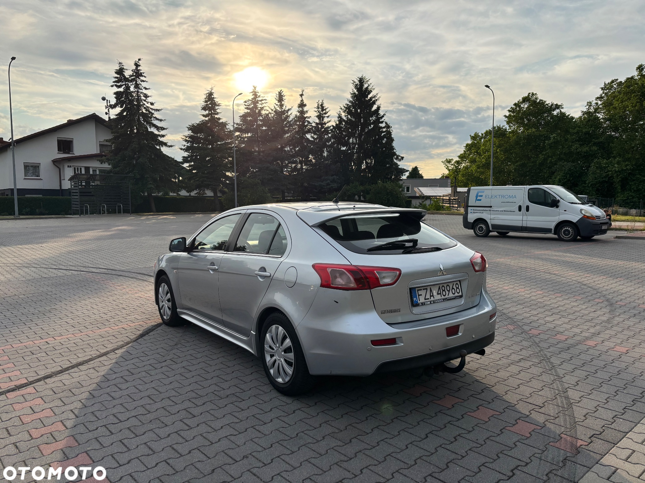Mitsubishi Lancer 1.8 Invite - 5