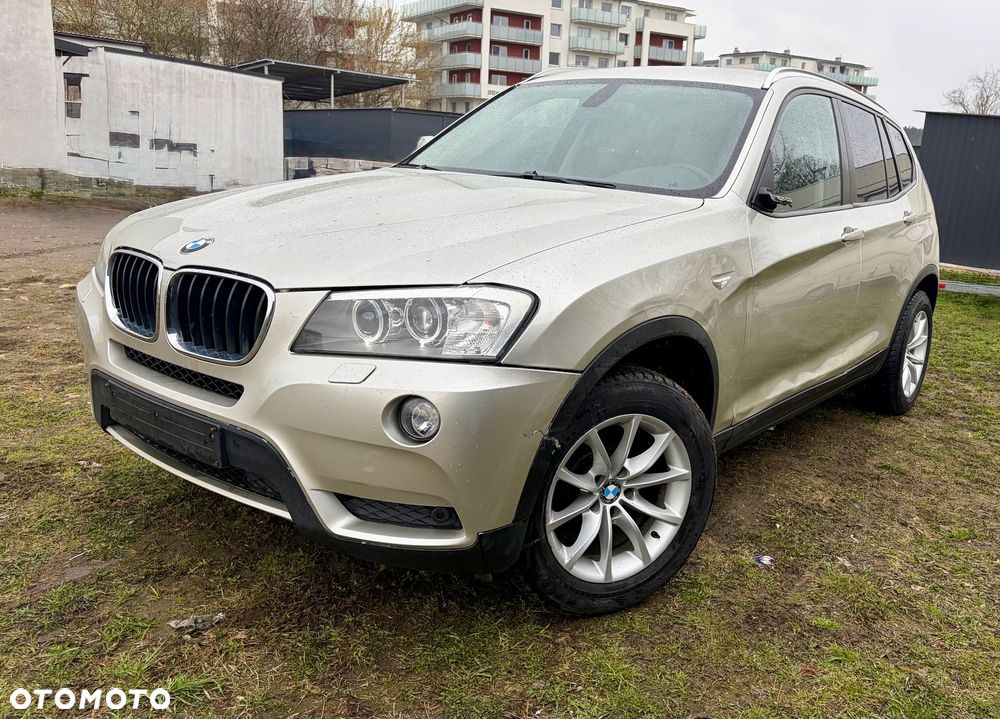 BMW X3 xDrive20d - 23