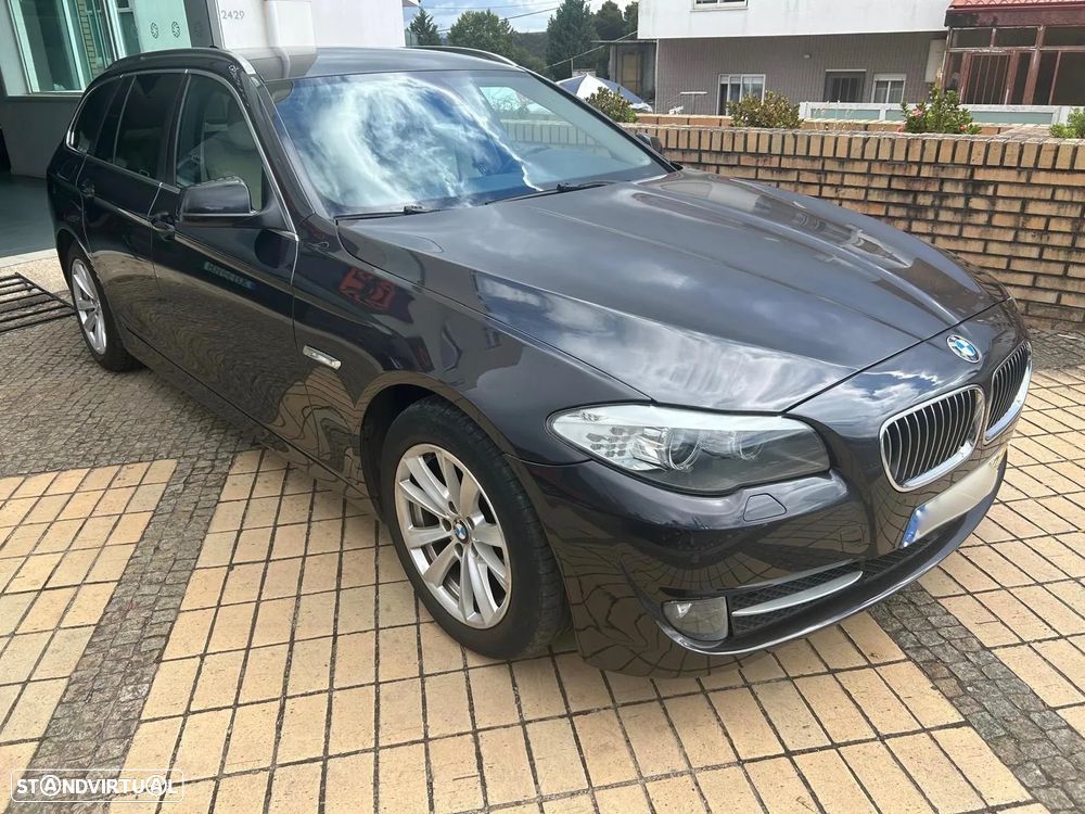 BMW 520 d Exclusive Auto 129g - 10
