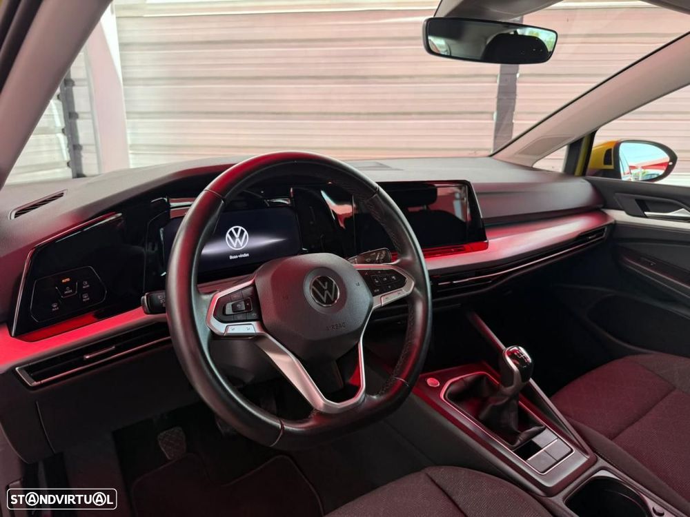 VW Golf 1.0 TSI Trendline Pack - 11