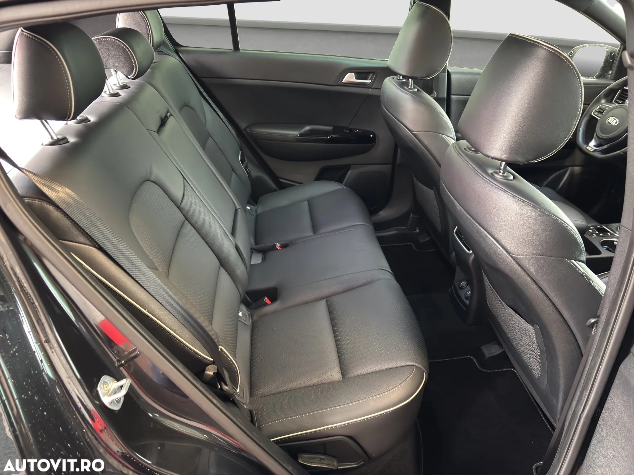 Kia Sportage 1.6 T-GDI AWD DCT GT LINE - 19