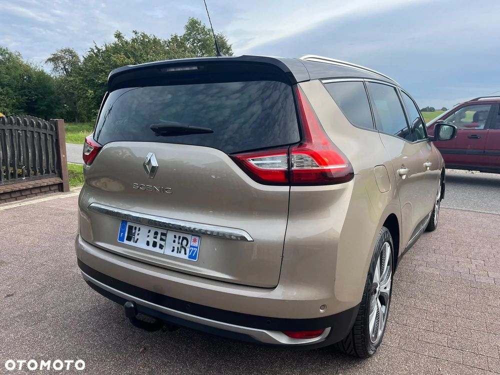 Renault Scenic - 8