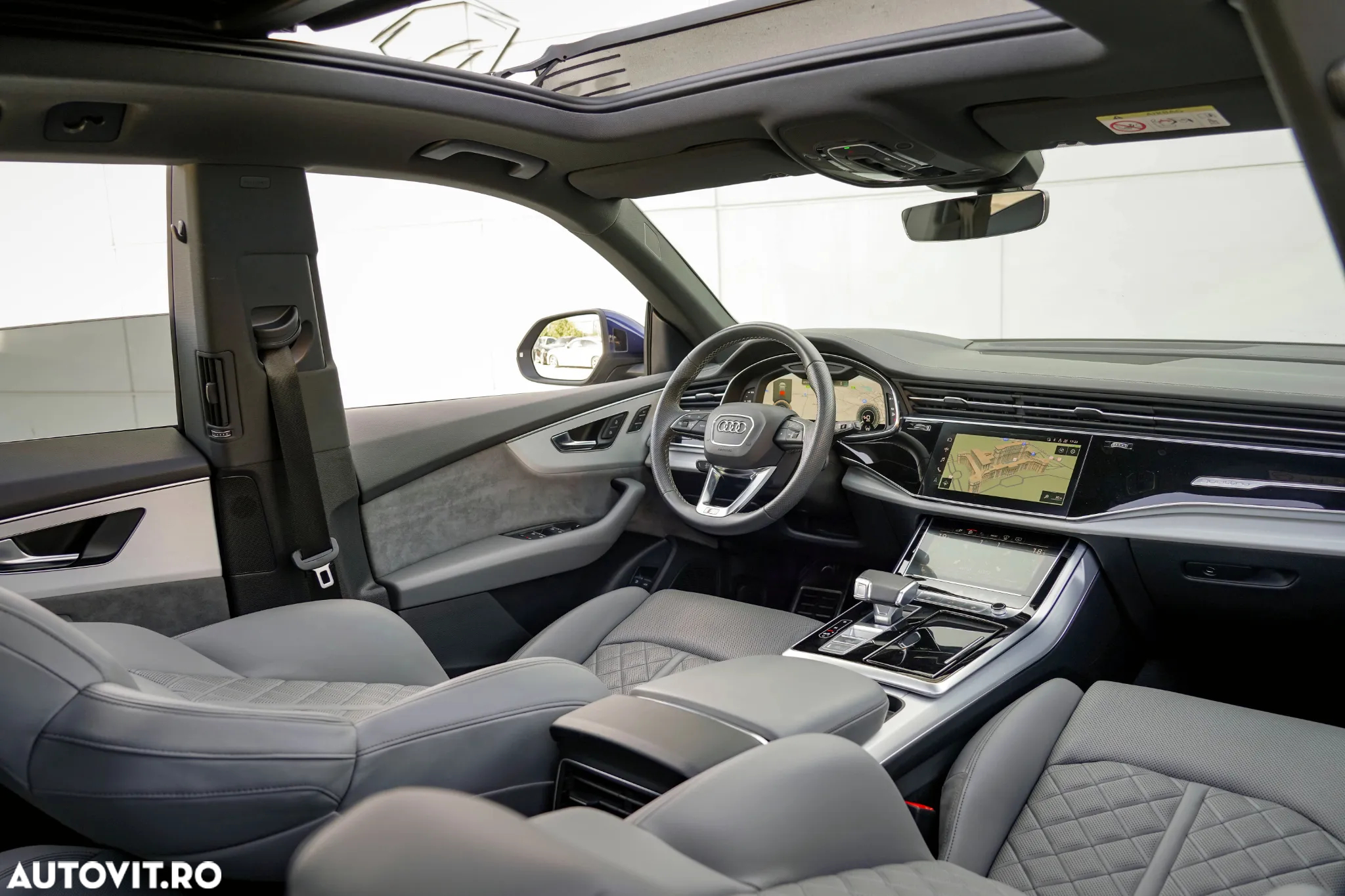 Audi Q8 55 TFSI e quattro Tiptronic PHEV - 32