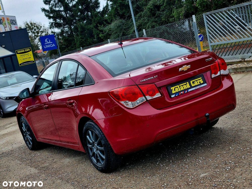 Chevrolet Cruze 1.8 LS - 7