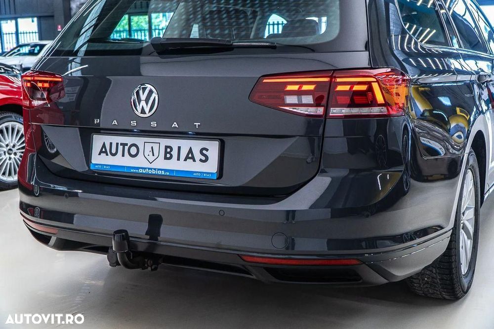 Volkswagen Passat 1.6 TDI DSG Comfortline - 14