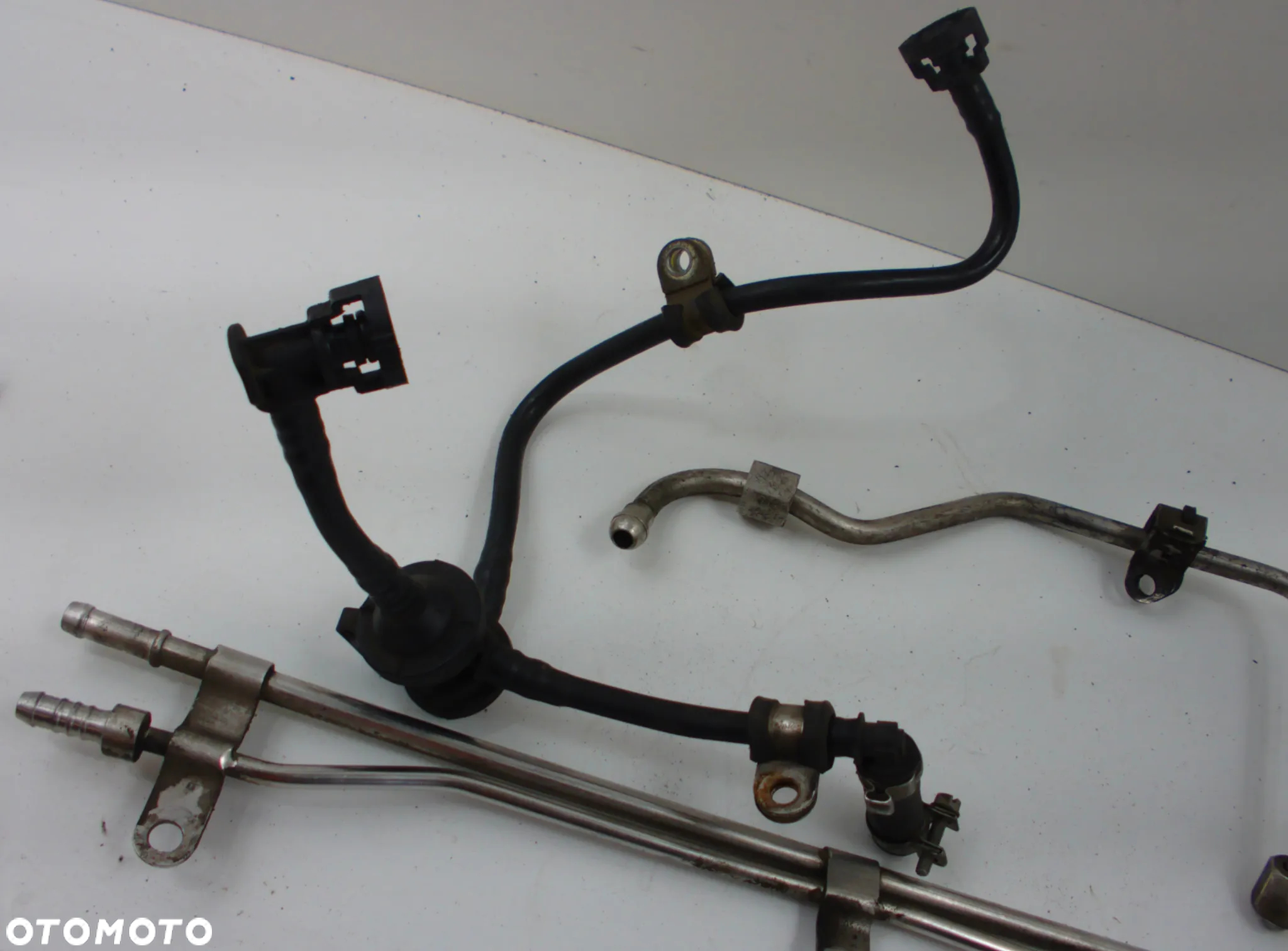 Audi A3 8P 2.0 TFSI Przewody paliwowe rurki - 3
