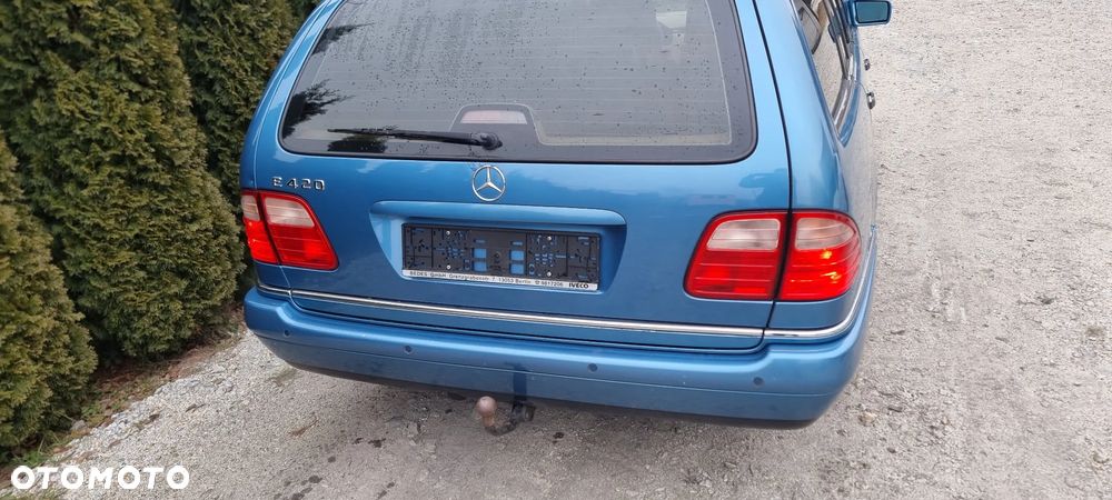 Mercedes-Benz Klasa E 420 T Avantgarde - 10